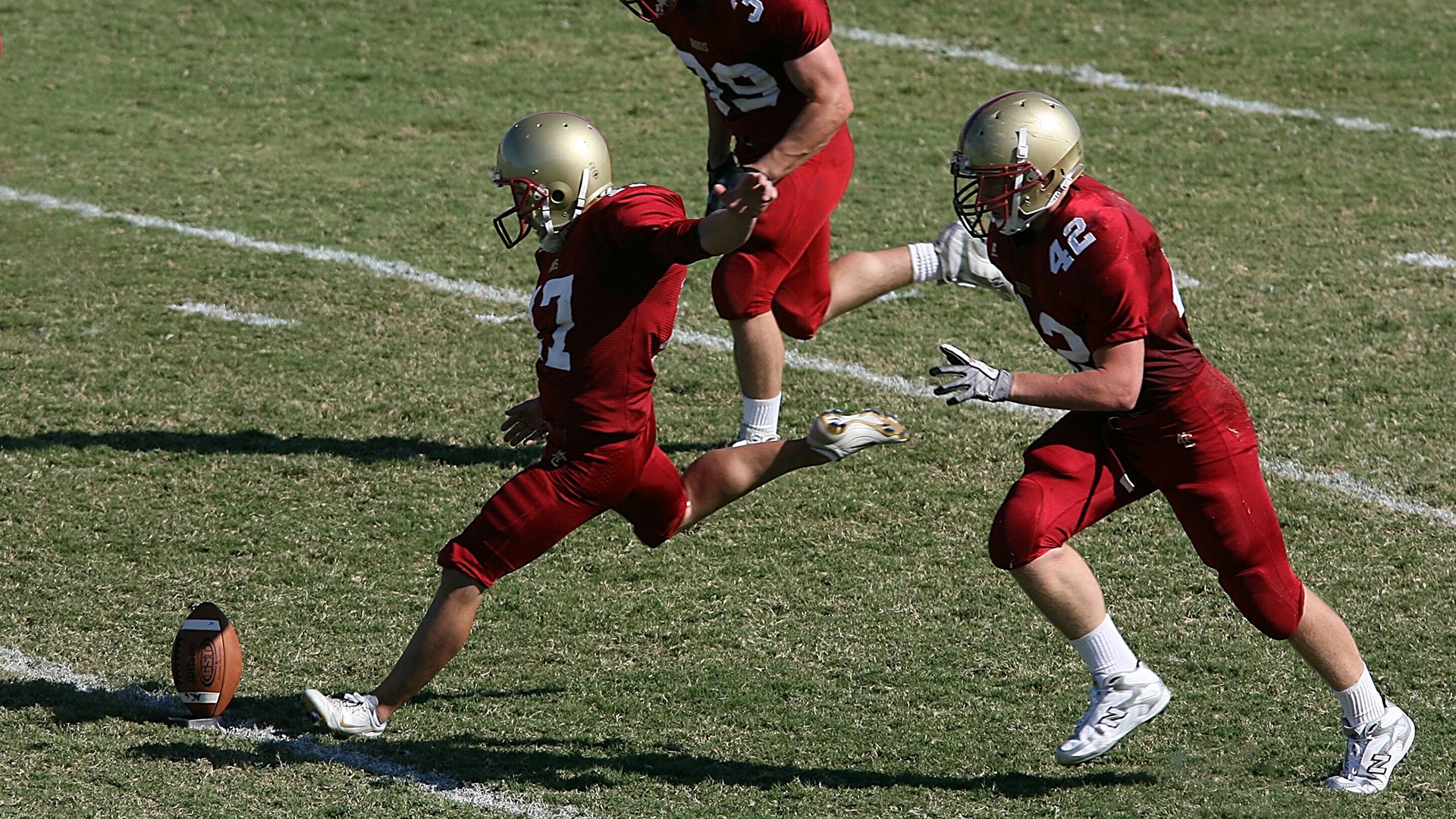 七人制橄榄球训练营提升运动员综合素质,七人制橄榄球进攻战术